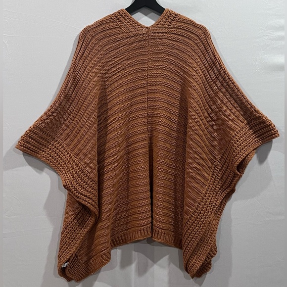 Knit Ruana, Camel, One Size - Picture 10 of 13